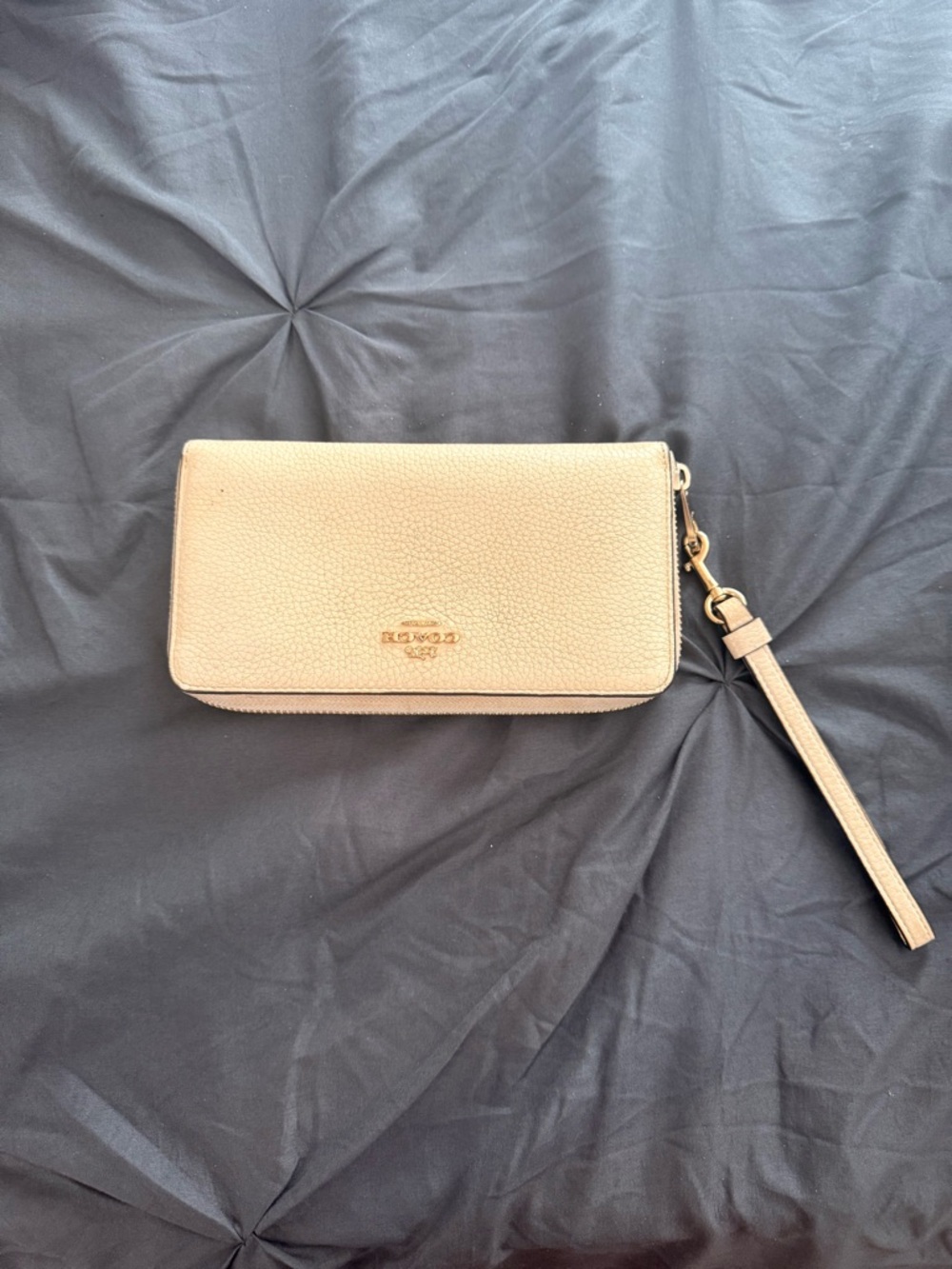 Coach Neutral Beige Pebbled Leather Wristlet with Gold Hardware